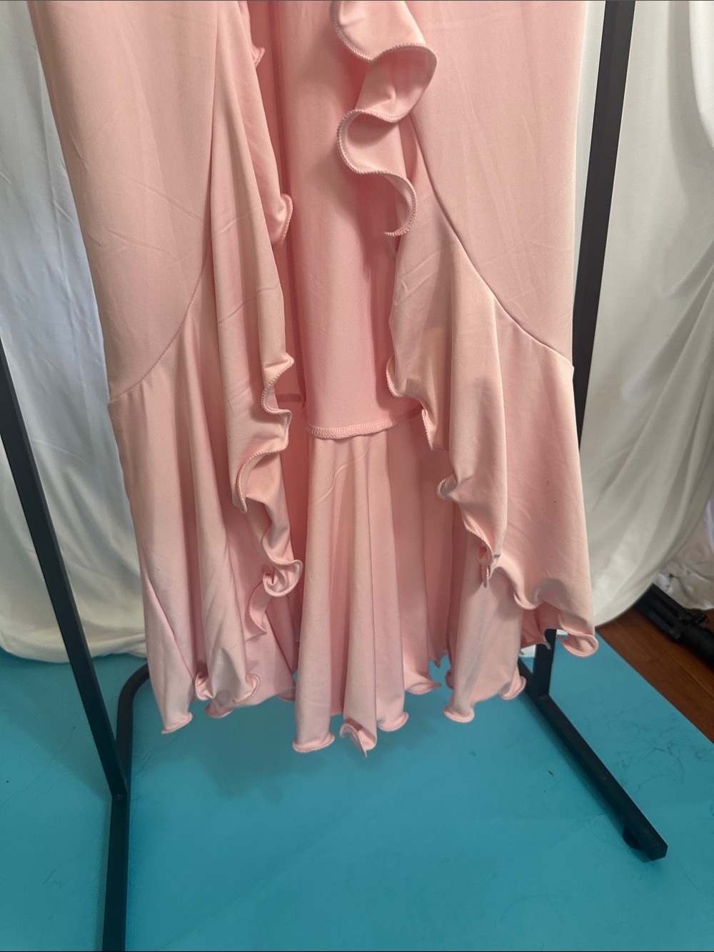 Sexy Body Contour Pink Long Sleeve Ruffle Button-Front Maxi Dress - Picture 4 of 5